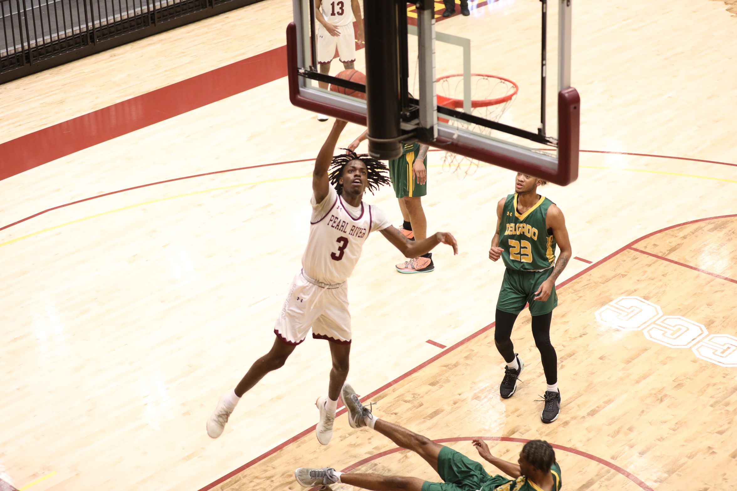 Pearl River men cruise past East Central in MACCC opener