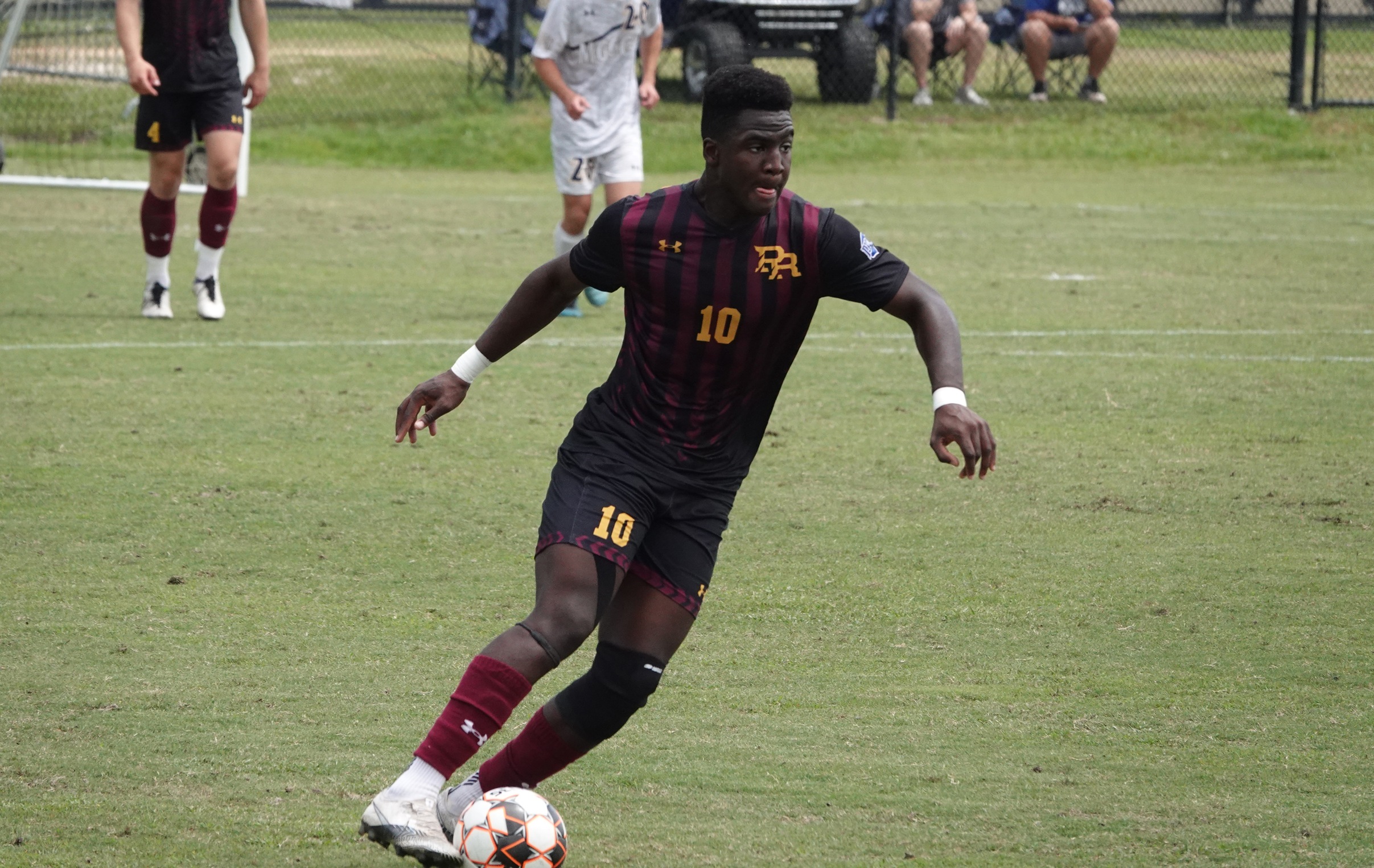 Diallo&rsquo;s brace leads No. 4 Pearl River to win at No. 6 Jones College  &nbsp;