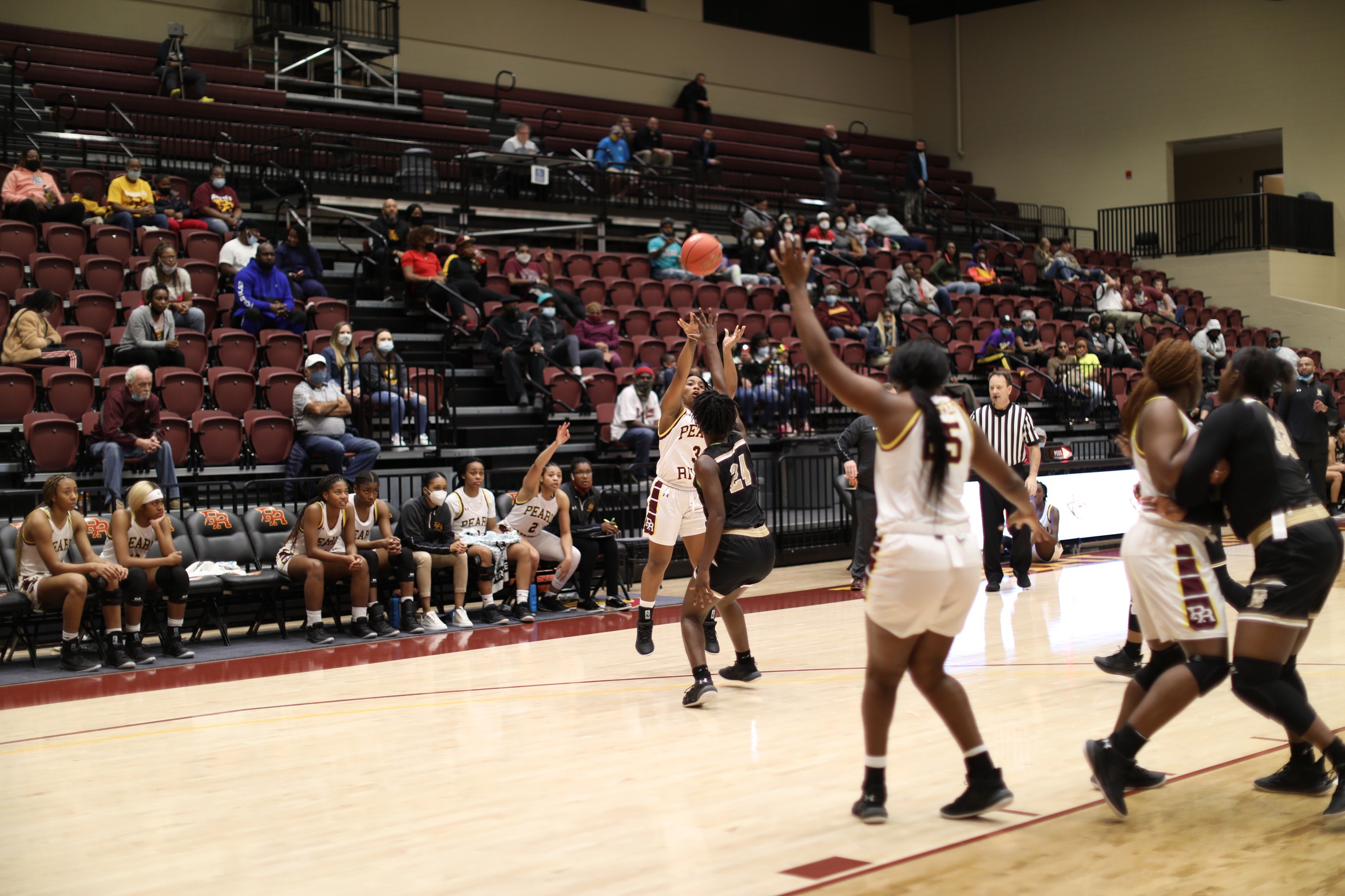 Fourth quarter powers Pearl River women past ECCC