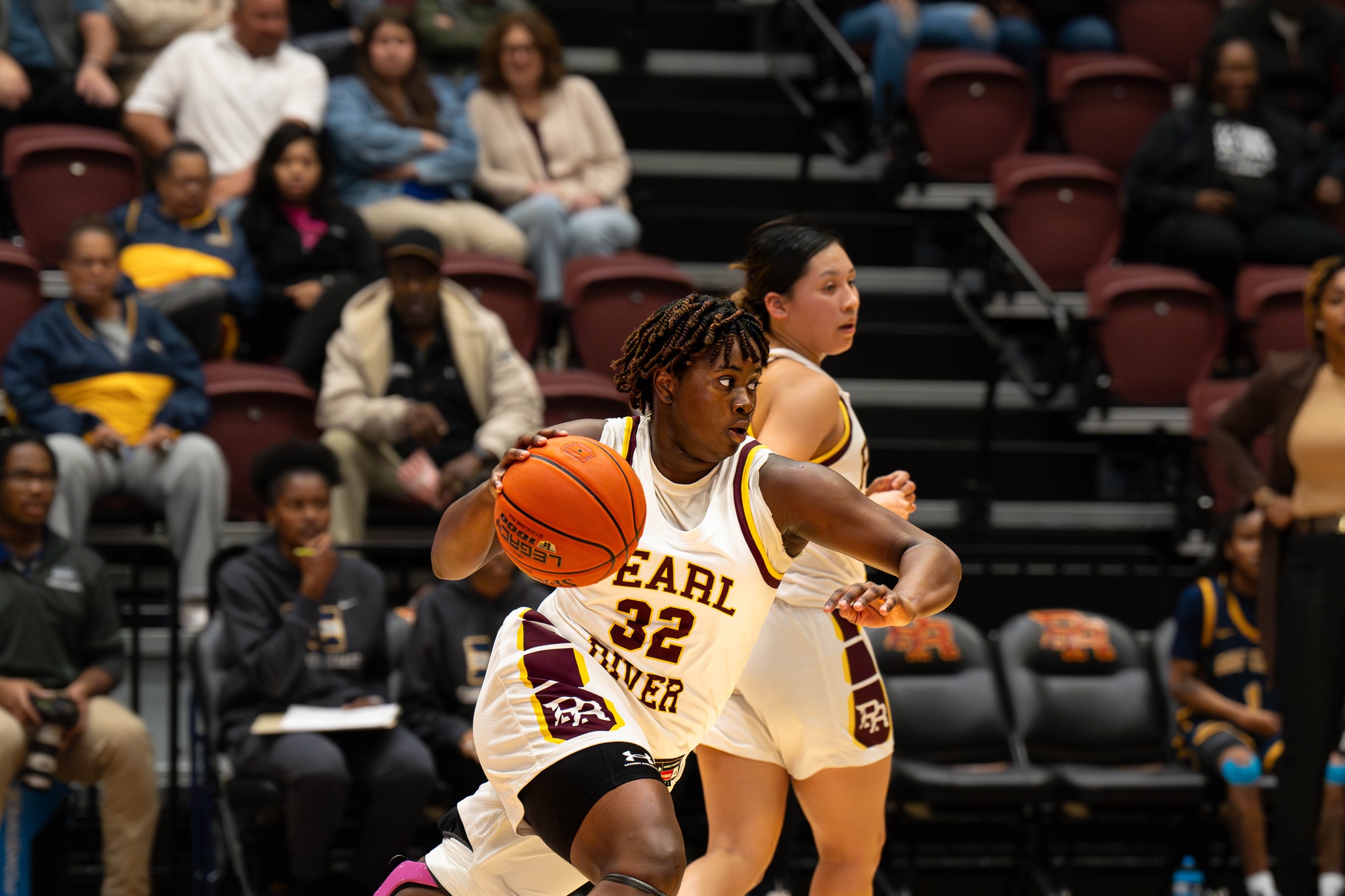 No. 19 Pearl River cruises by rival Gulf Coast