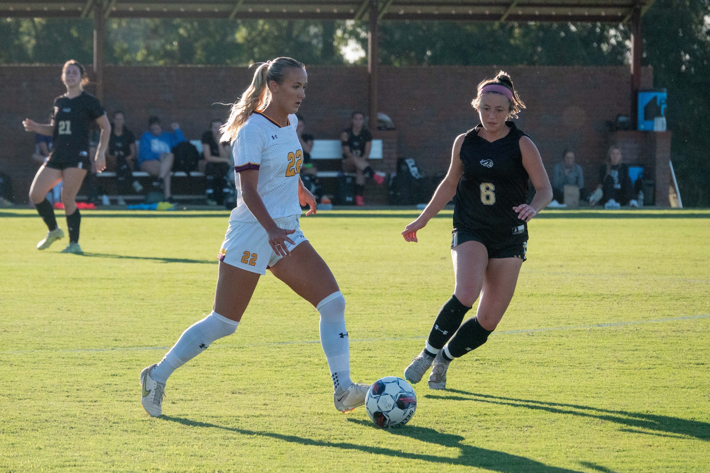 Strong first half propels No. 13 Pearl River to victory