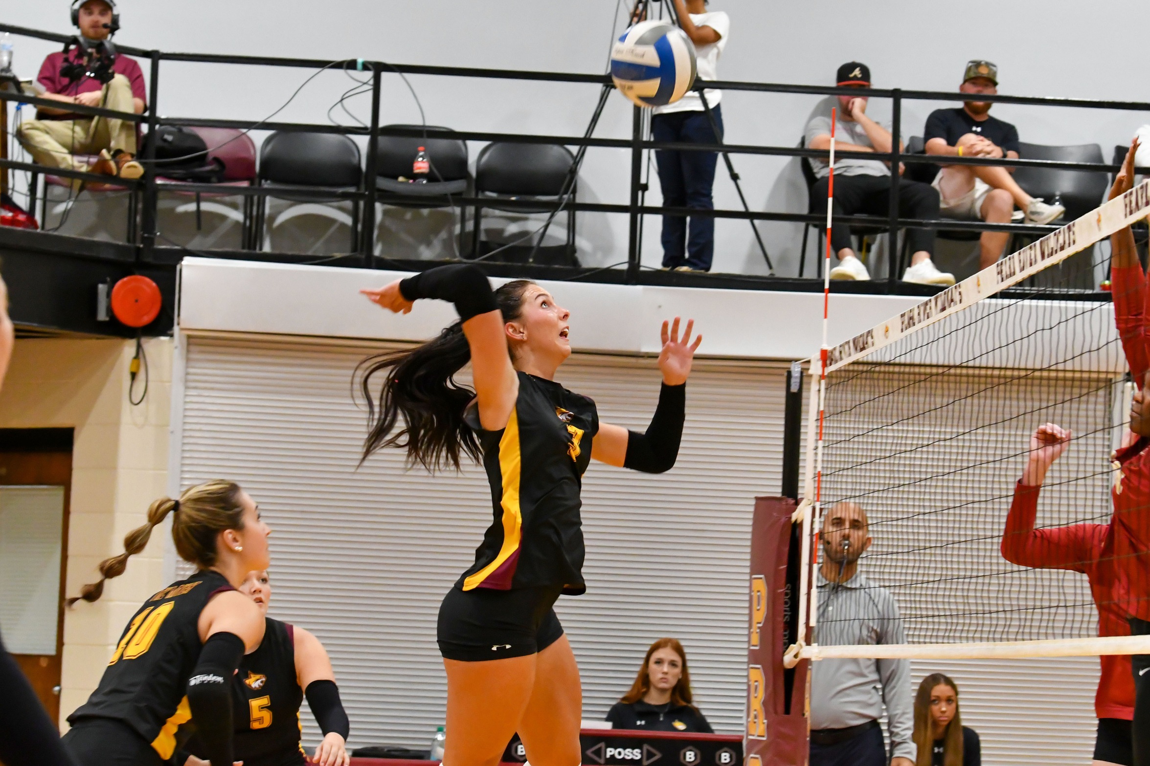 Pearl River volleyball picks up big sweep at Northeast